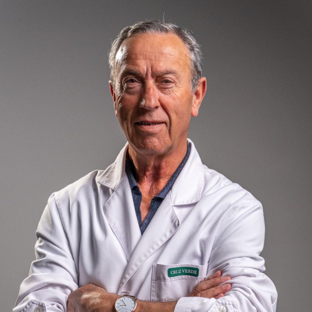 Dr. João Lourenço me ortopedia na Cruz verde