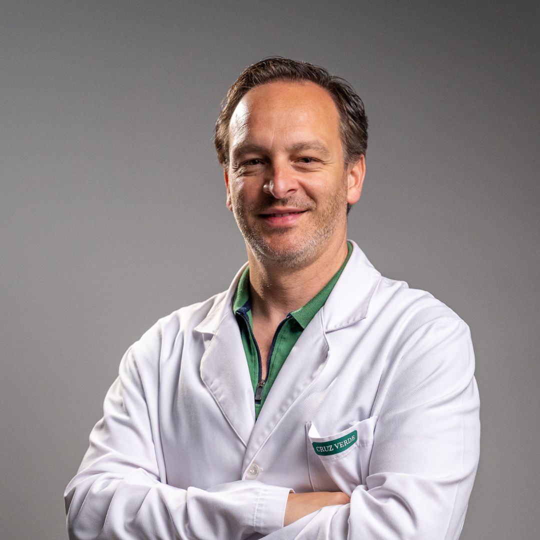 Dr. Miguel Nunes em Clínica Geral na Cruz Verde
