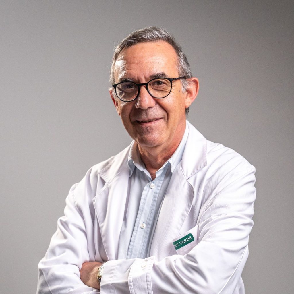 Dr. Ricardo Ramires em urologia na Cruz verde