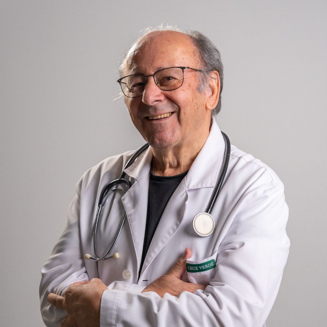 Dr. Sousa Pereira em Clínica Geral na Cruz verde