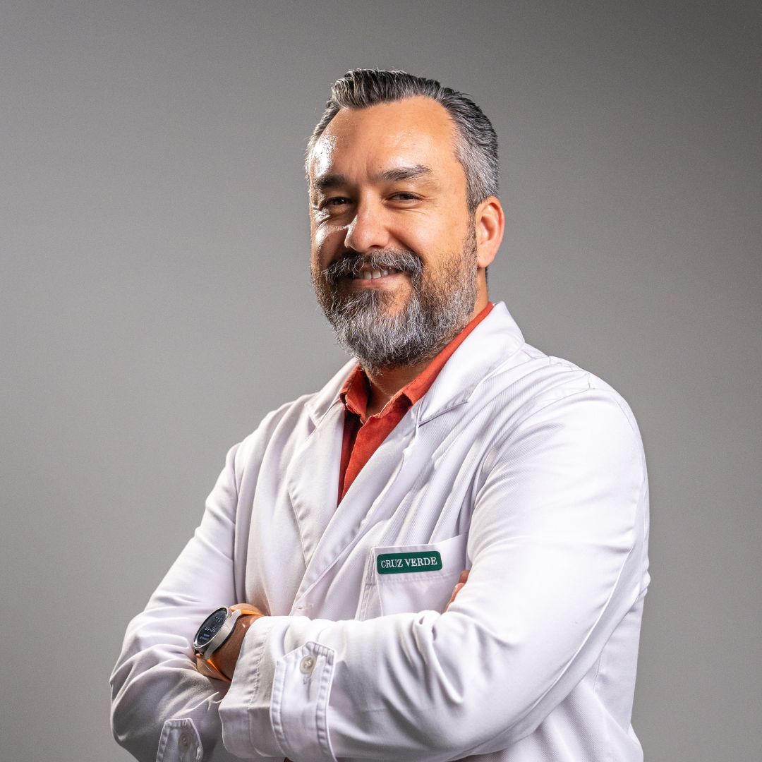 Dr. Tiago Marques Ribeiro em Clínica Geral na Cruz Verde