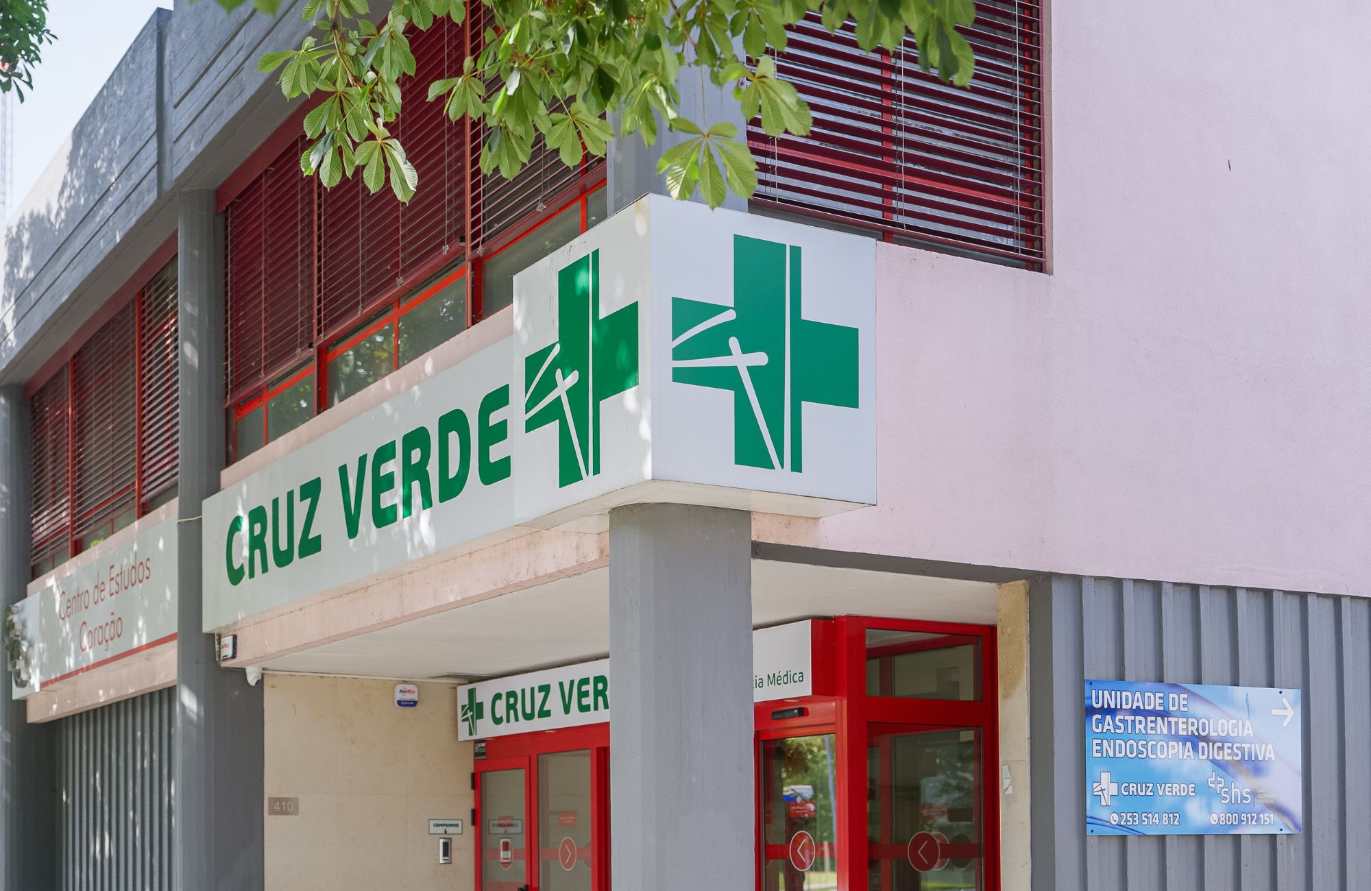 Clínica Cruz Verde - Serviços de Assistência Médica em Guimarães